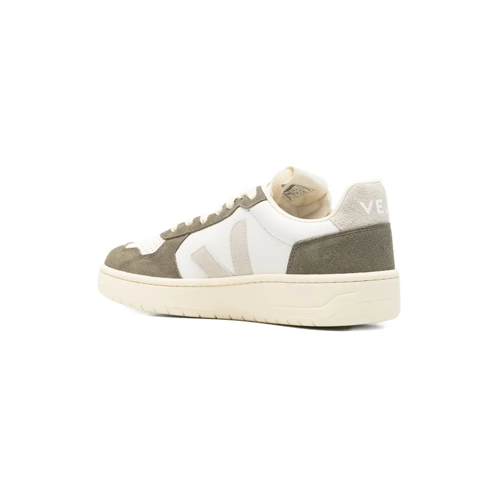 Veja V-82 Panelled “Neutrals/Green” (VE3321697)