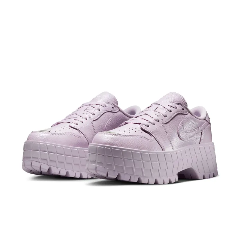 Jordan 1 Brooklyn Low Doll Metallic Silver (HF3184-500)