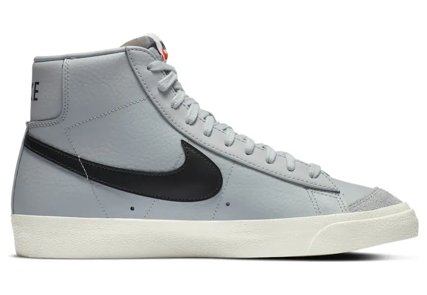 nike-blazer BQ6806-001