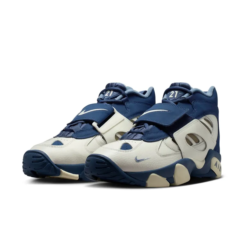 Nike Air Diamond Turf 2 “Royals” (II7080-100)
