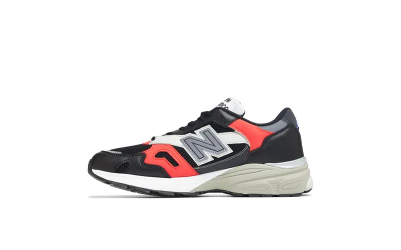 New Balance 920 MiUK Black Red (M920SKR)