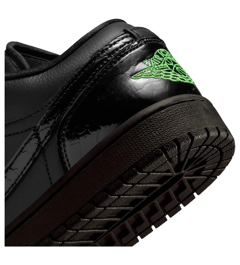 air-jordan-1 IQ9701-010