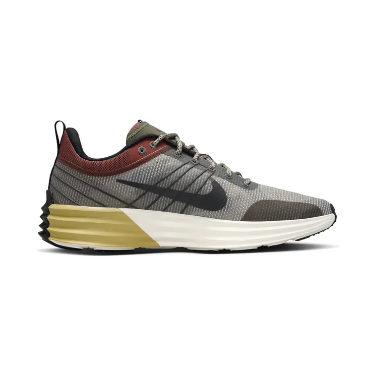 nike-lunar-roam FZ8116-300