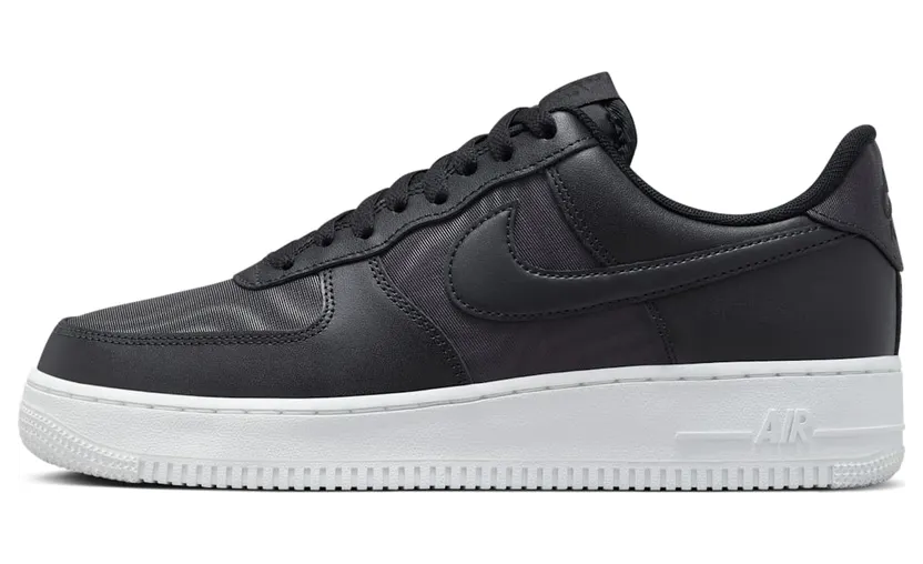 Nike Air Force 1 Low FB2048-001