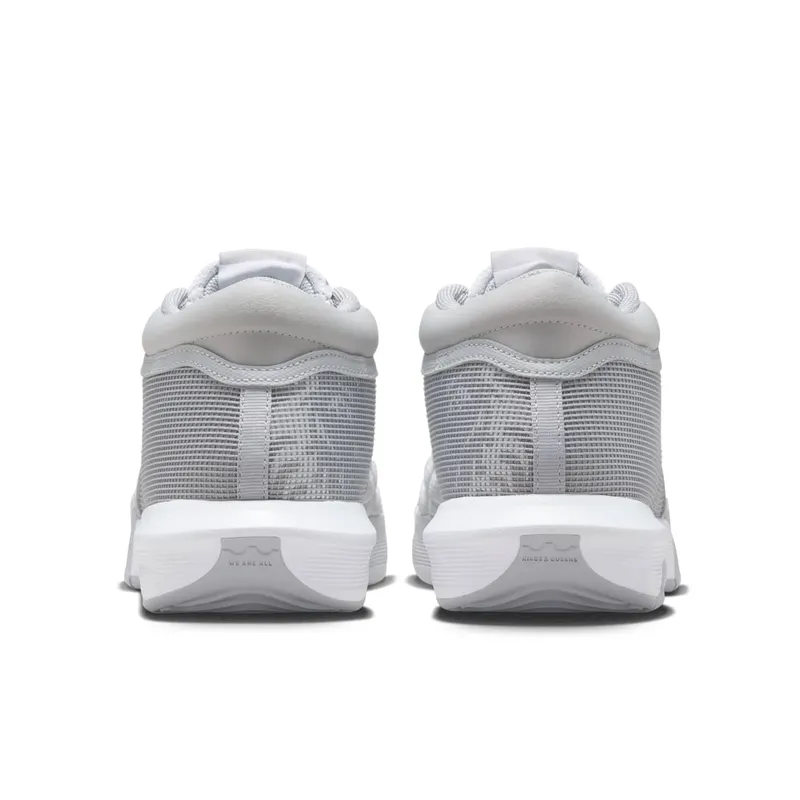 Nike LeBron Witness 8 TB “Wolf Grey” (FB9944-001)