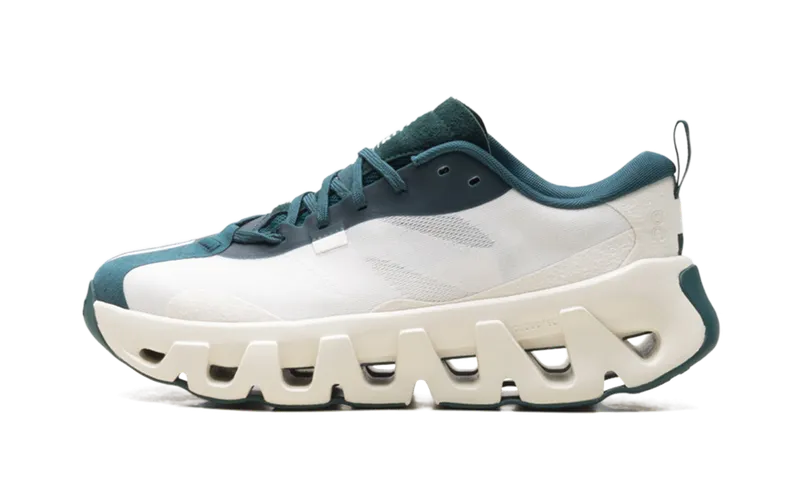 On Running K-Tech 1 “Kith – Tofu Sea Moss” (3WG10705561)