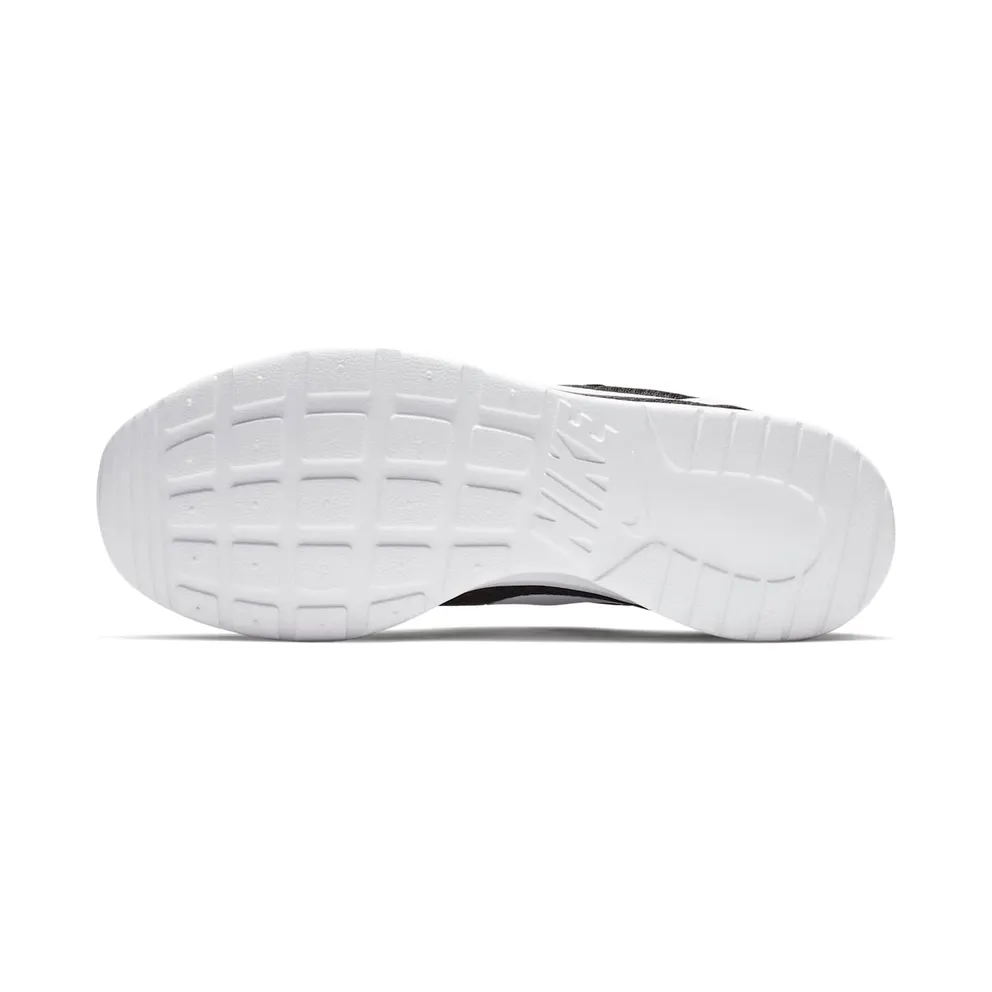 Nike Tanjun Black/White (812654-011)