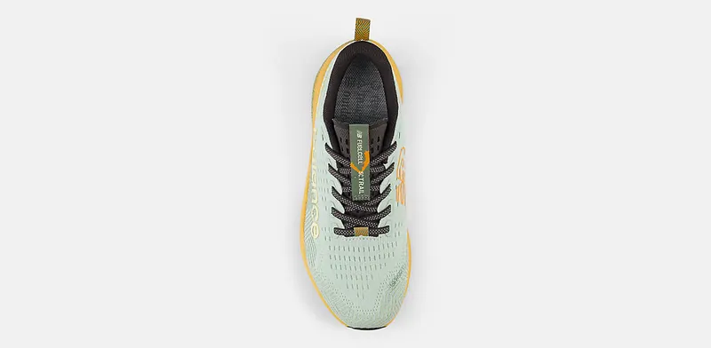 New Balance FuelCell SuperComp Trail Clay Ash Dried Apricot Dark Juniper (WTTRXCC1)