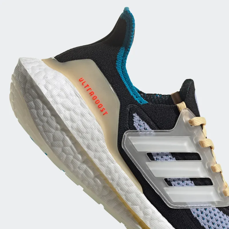 adidas Ultraboost 21 Core Black / Cloud White / Violet Tone (S23836)