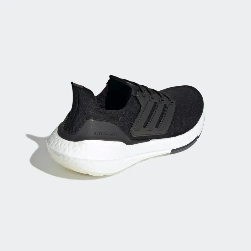 Adidas Ultraboost 21 Core Black / Core Black / Grey Four (FY0402)