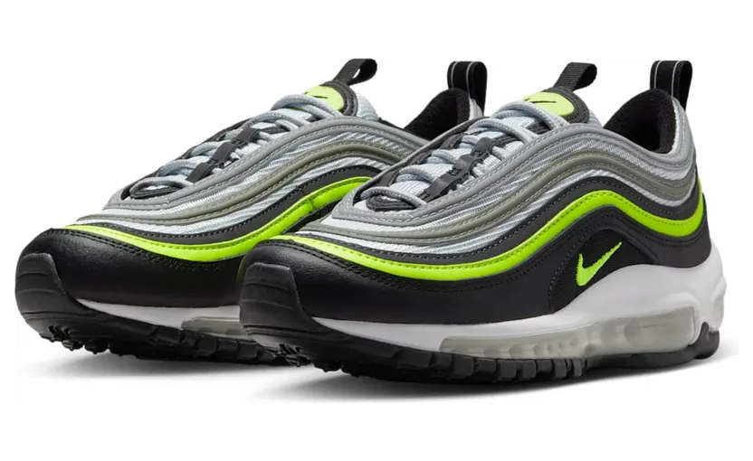nike-air-max 921522-030