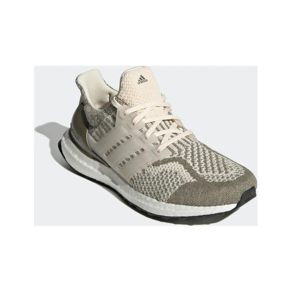 Adidas Ultraboost 5.0 DNA Wonder White / Wonder White / Focus Olive (GX5078)