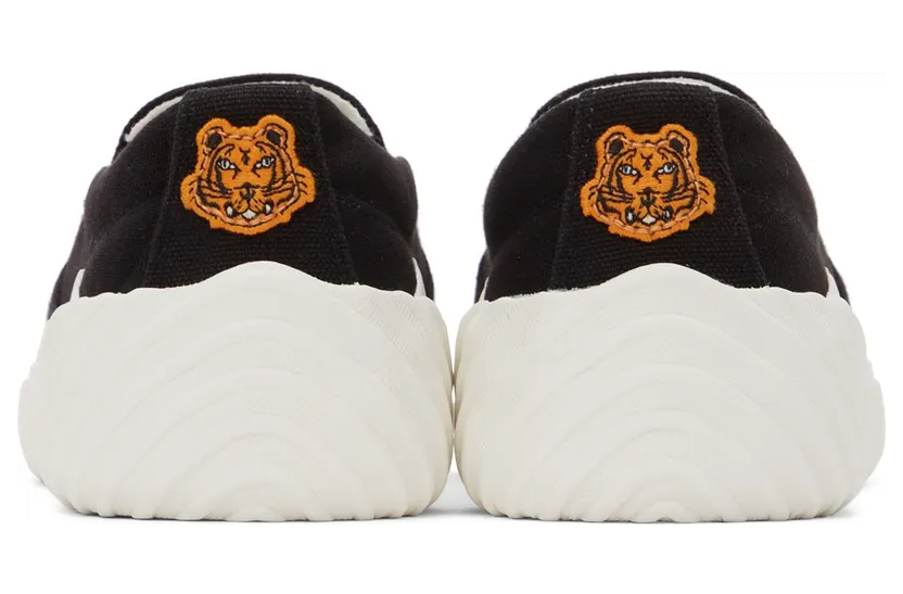 Kenzo Black & White Crest Slip-On Low Sneakers (FB65SN420F50) (4)