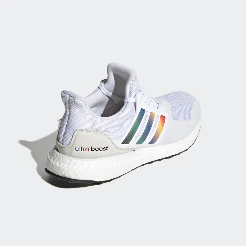 adidas Ultraboost DNA Cloud White / Red / Core Black (FV7014)