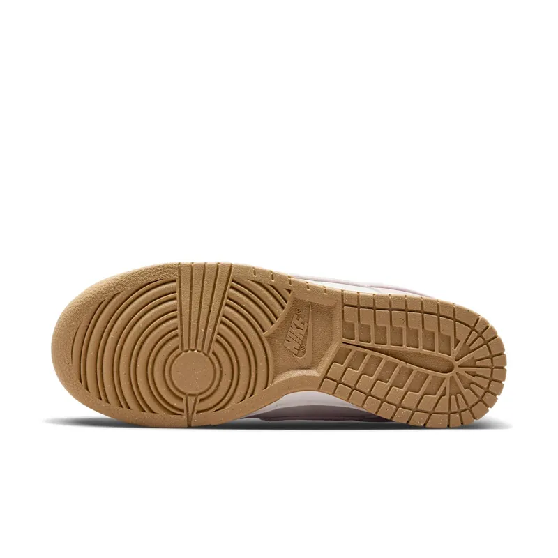 Nike Dunk Low “Platinum Violet” (FN6345-001)