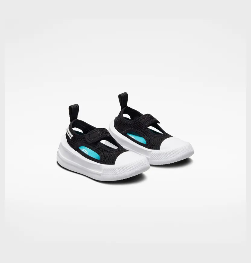converse-sneaker A03658C