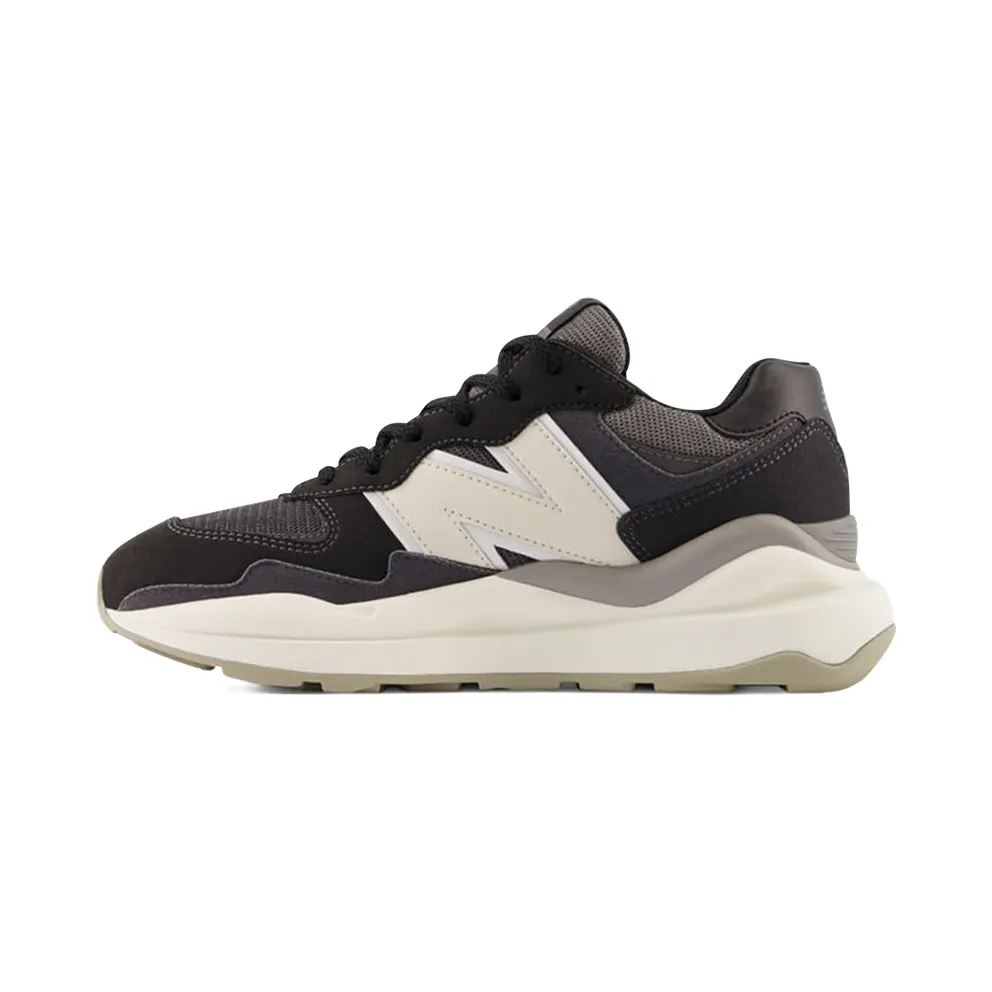 New Balance 57/40 GS “Black Moonbeam” (GC5740RS)