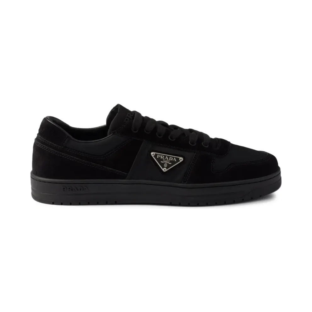 Prada Downtown Sneakers aus Wildleder – Schwarz (2EE364FD002LOW)