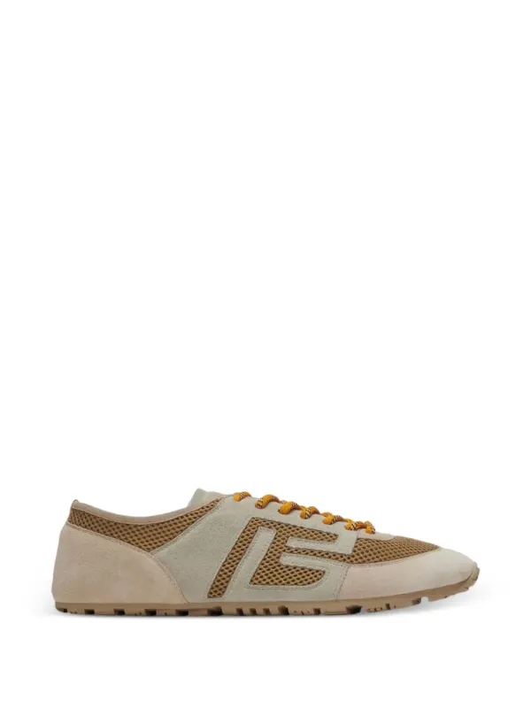 Balmain Racer 45 in mesh and suède leer – Green (HM1VI408TECH)