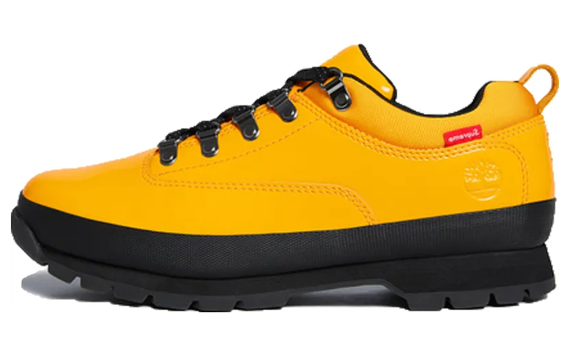 supreme-sneaker SS20