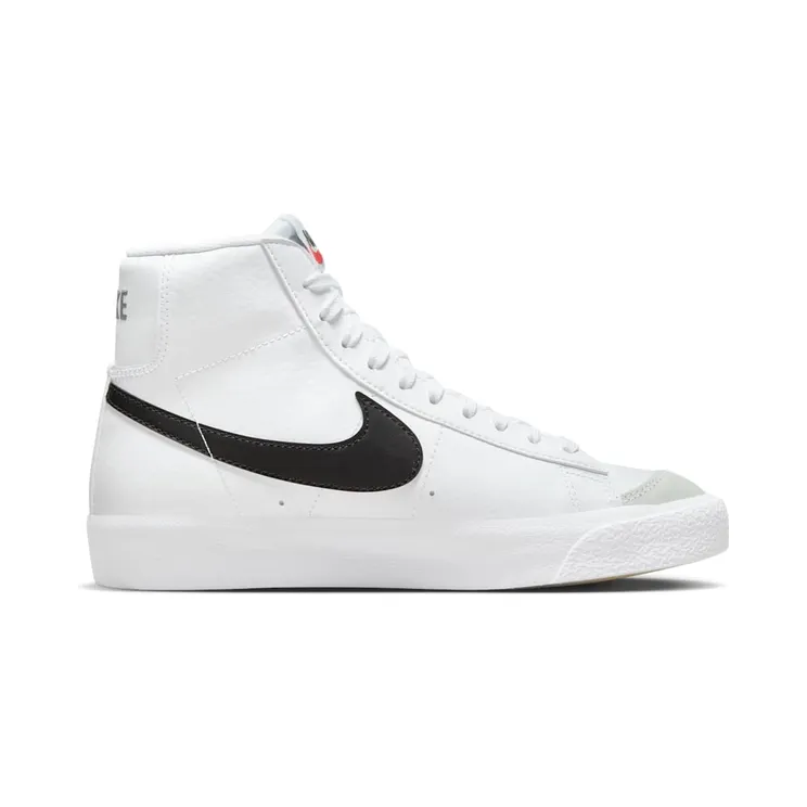 nike-blazer DA4086-100