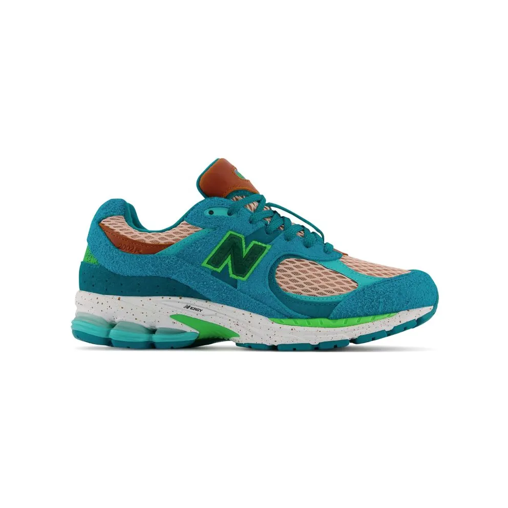 New Balance x Salehe Bembury 2002 (2021) (ML2002RJ)