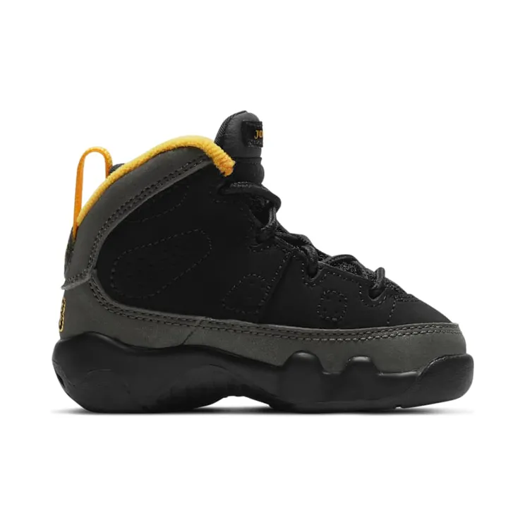 air-jordan-9 401812-070