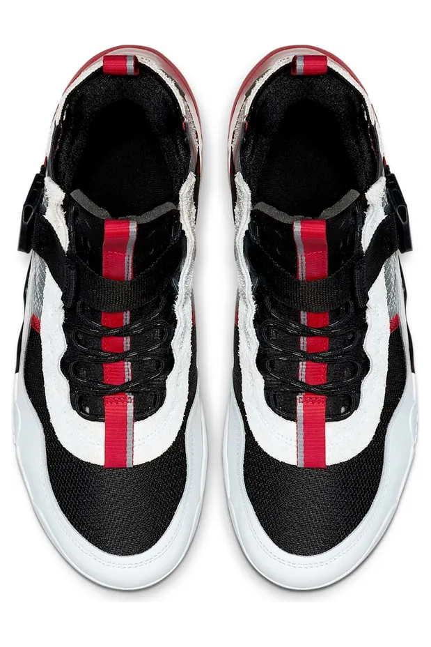 jordan-sneaker CJ7698-106