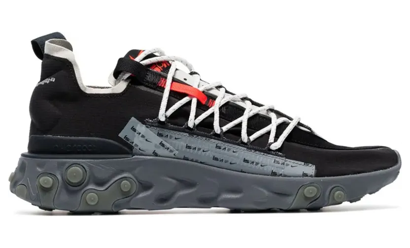 Nike ‘Ispa React’ “Black” (AR8555)
