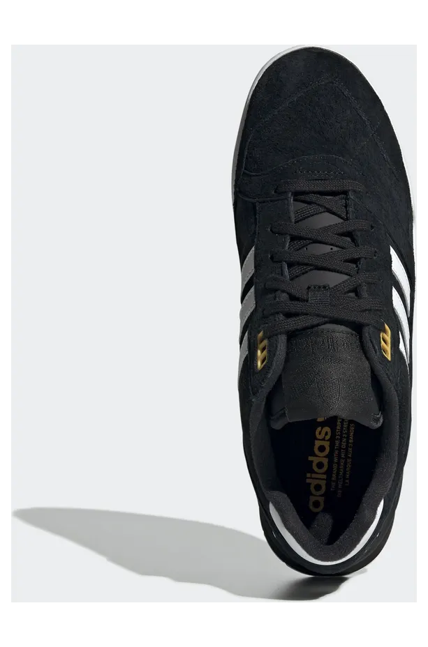 adidas-a-r-trainer EE9393