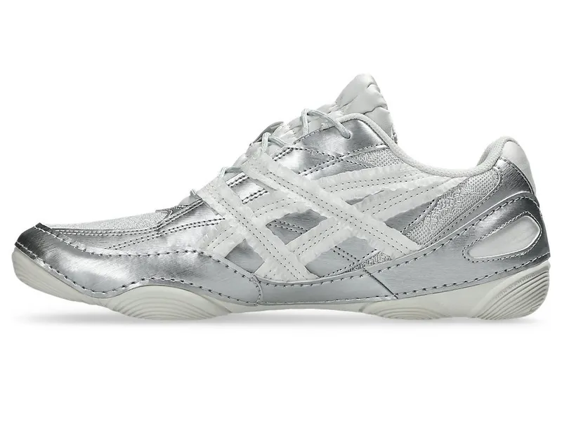 ASICS EMPTY BEHAVIOUR x HYPERSYNC “White / Pure Silver” (1203B146-100)