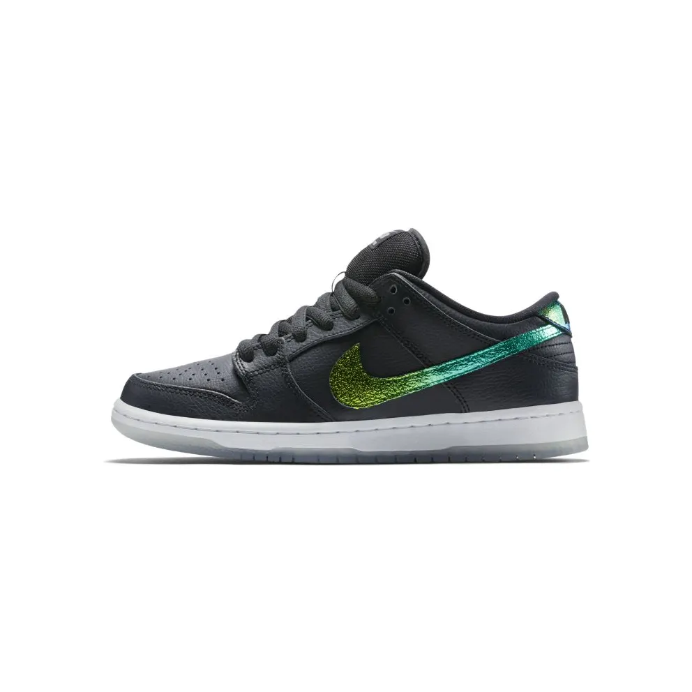 Nike Dunk SB Low Sparkle Oil Spill (304292-091)
