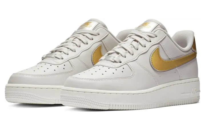 nike-air-force AR0642-001