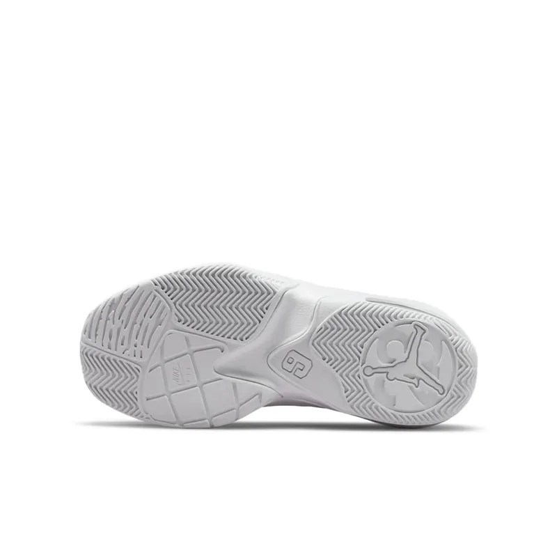 Jordan Max Aura 3 Older Kids’ White (DA8021-110)