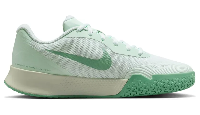nikecourt FZ2156-301