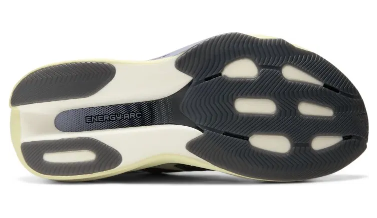 new-balance-sneaker WREBX10U