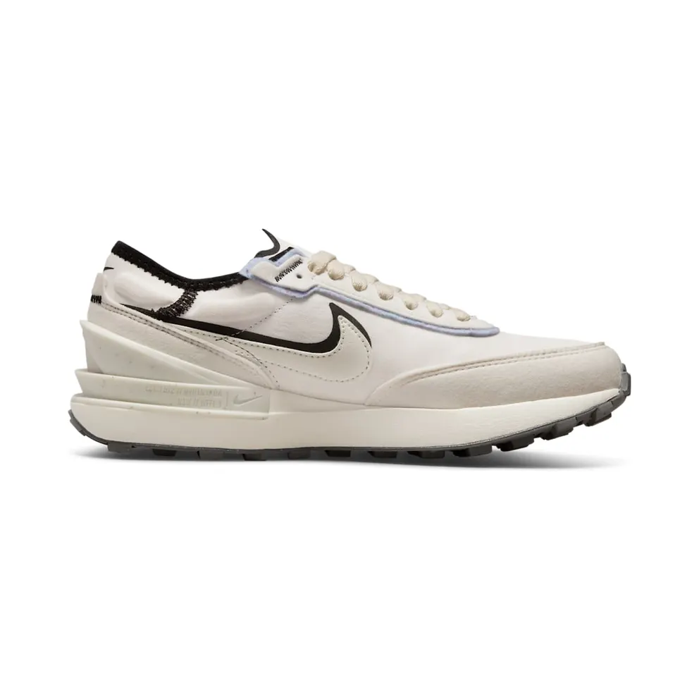 Nike Waffle One SE Older Kids’ Grey (DQ0470-001)