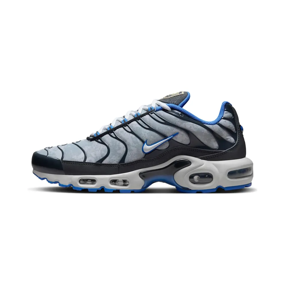 Nike Air Max Plus SE “Social F.C.” (DQ3981-001)