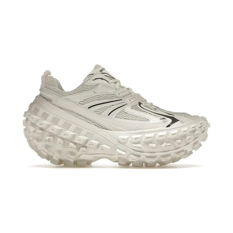 Balenciaga Defender Light Beige (685613W2RAA9110)