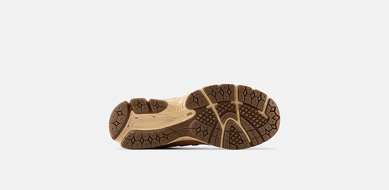 New Balance 2002R Toast Tawny Birch (M2002RPL)