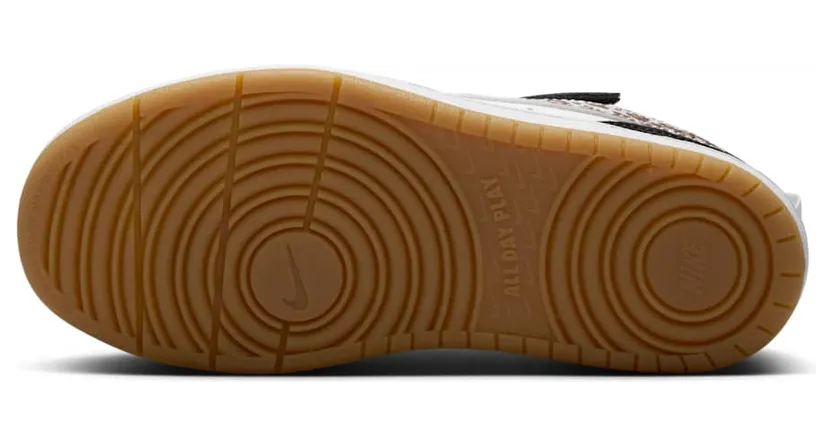 nike-court IR0564-001