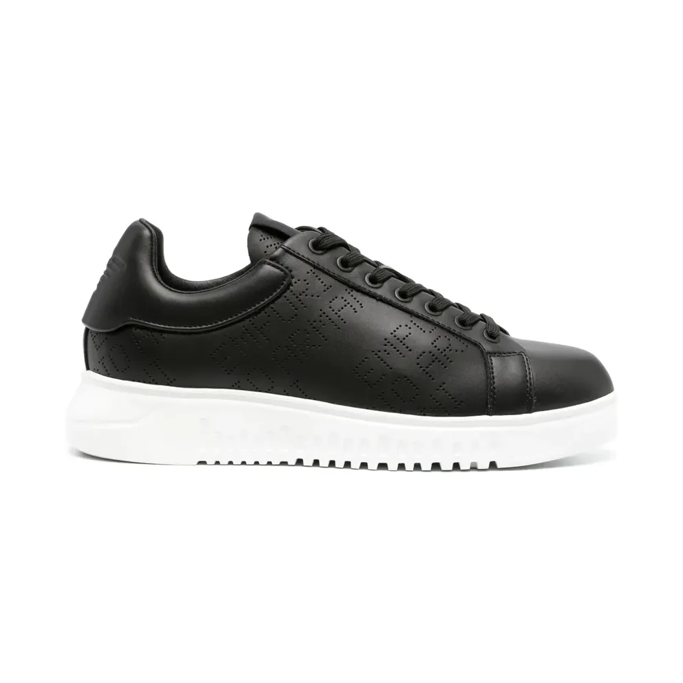 Emporio Armani mit perforiertem Logo – Black (X4X635XN889)