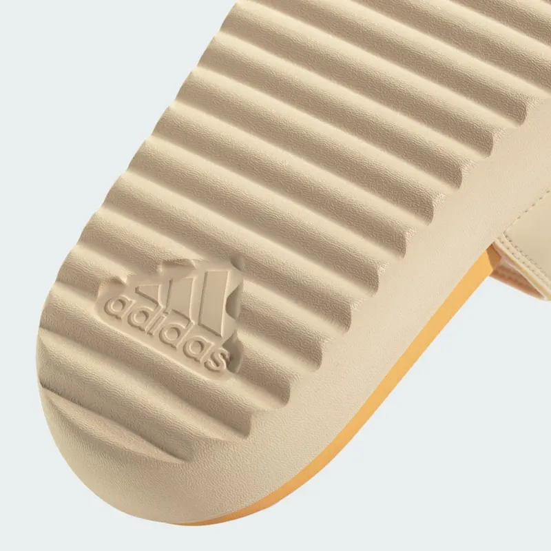 adidas Adilette Platform Slides Crystal Sand Gold Metallic Semi Spark (IF3422)