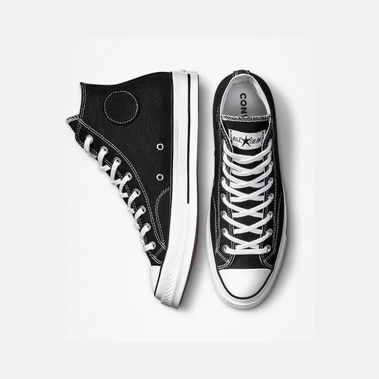 converse-chuck-taylor-all-star A01765C