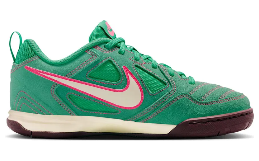 nike-gato II7085-301