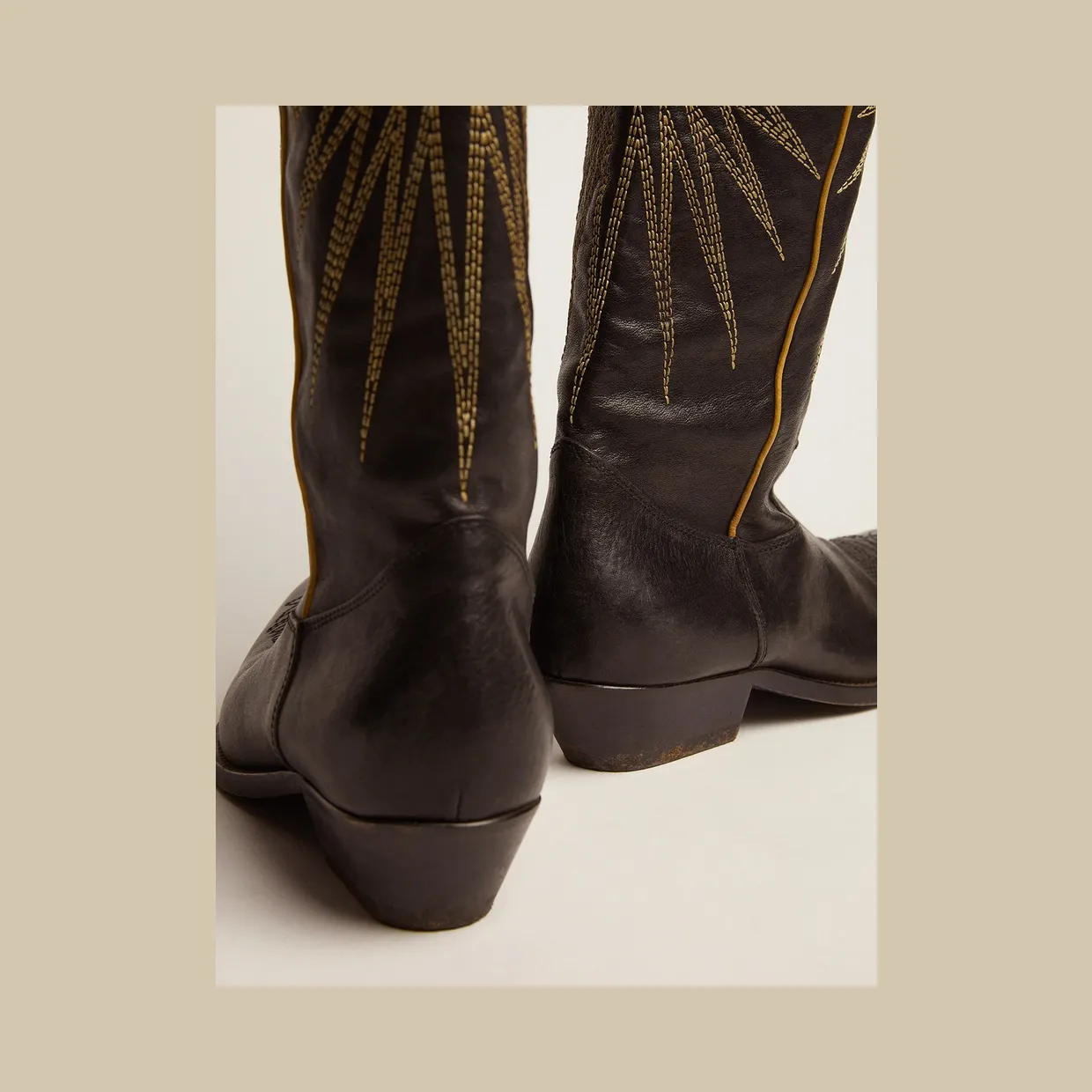 Golden Goose Wish Star Boots In Black Leather With Platinum Laminated Leather Inlay Star (GWF00135.F000571.90100) (5)