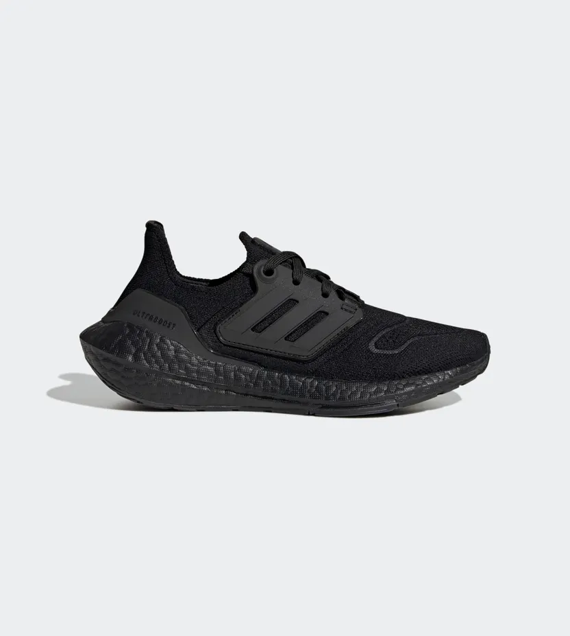 adidas Ultraboost 22 Core Black / Core Black / Core Black (GZ3996)