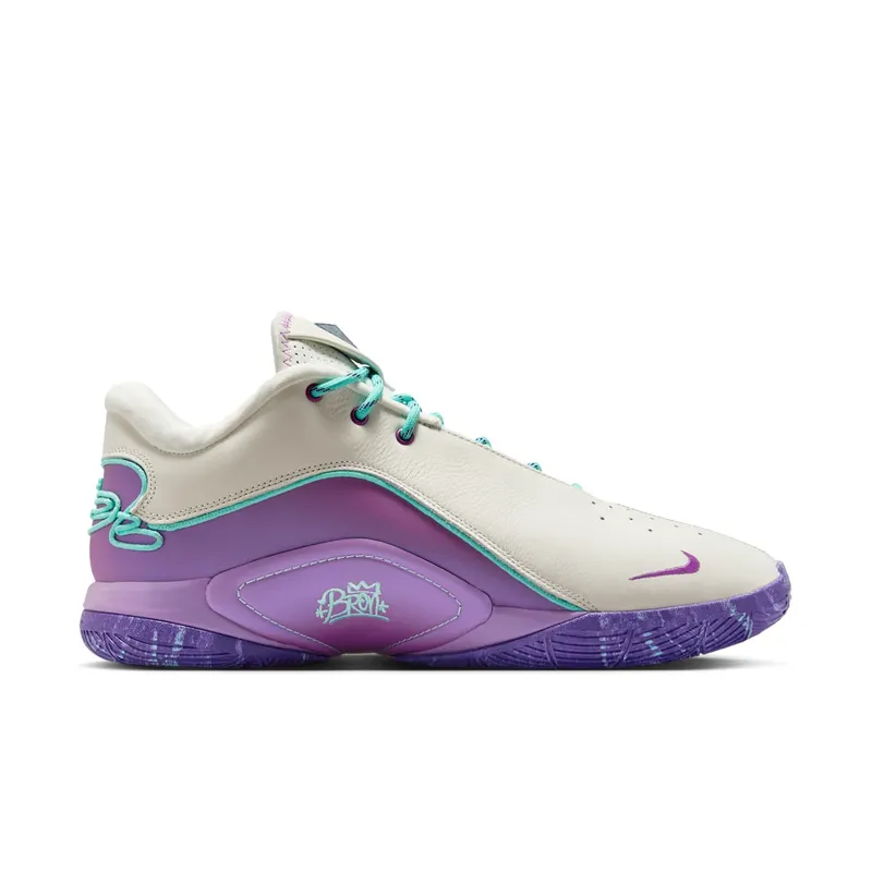 Nike LeBron 22 Frozen Grapes (HV8454-001)