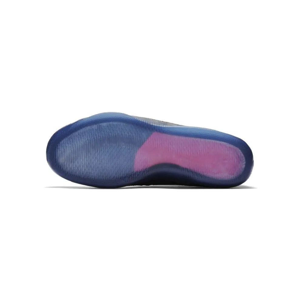 Nike Kobe 11 EM Low Invisibility Cloak Black/Purple Smoke-Purple Smoke-Wolf Grey (836183-005)
