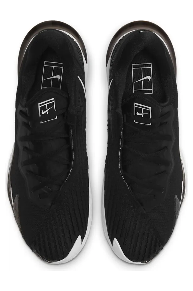 nikecourt CD0424-010